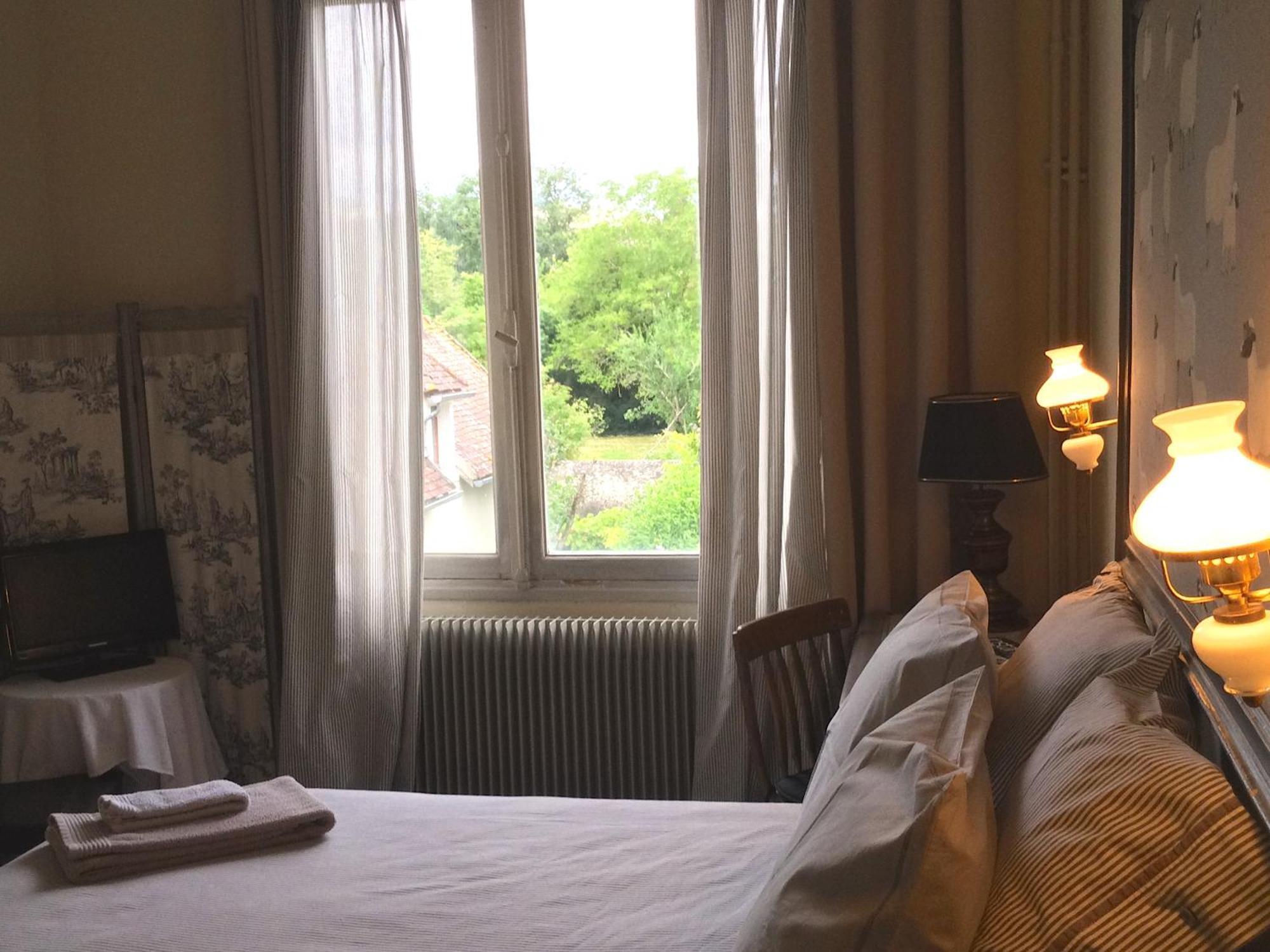 La Trimouille Le Logis Alexandra Bnb المظهر الخارجي الصورة
