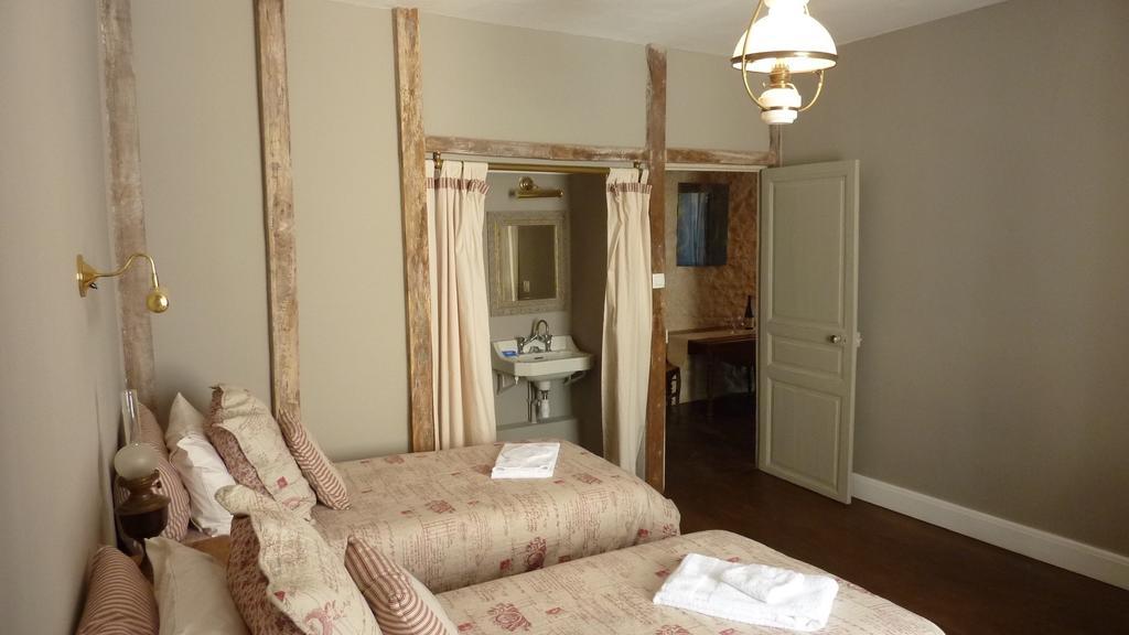 La Trimouille Le Logis Alexandra Bnb المظهر الخارجي الصورة